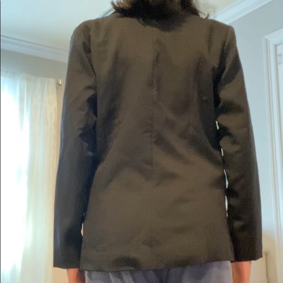 Blazer - Picture 4 of 6